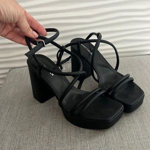 Marc fisher  platform sandals in 8.5